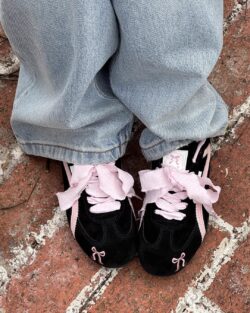 Кросівки "CAT & SOFA EMOJI-LAB PINK BOW"